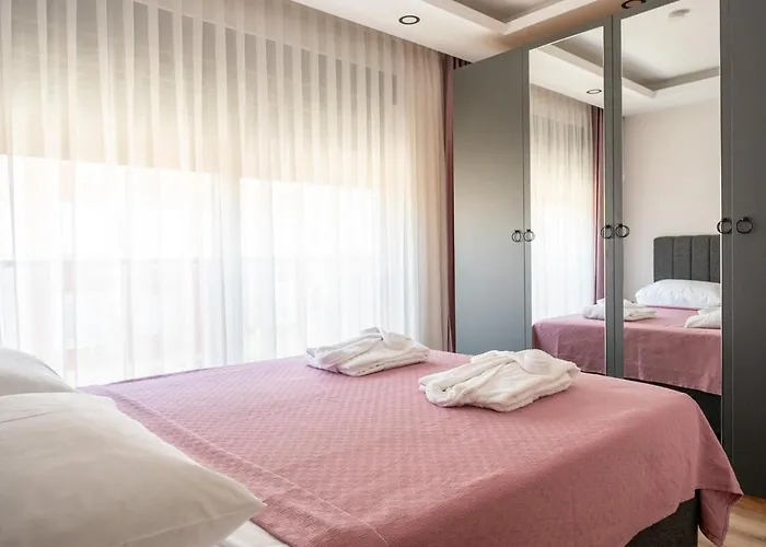 Sweet - West Apartment